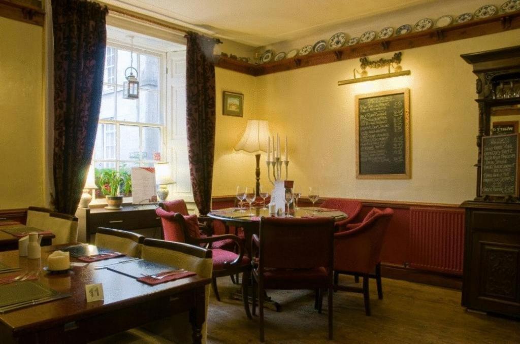Kings Arms Hotel Holme  Exterior photo